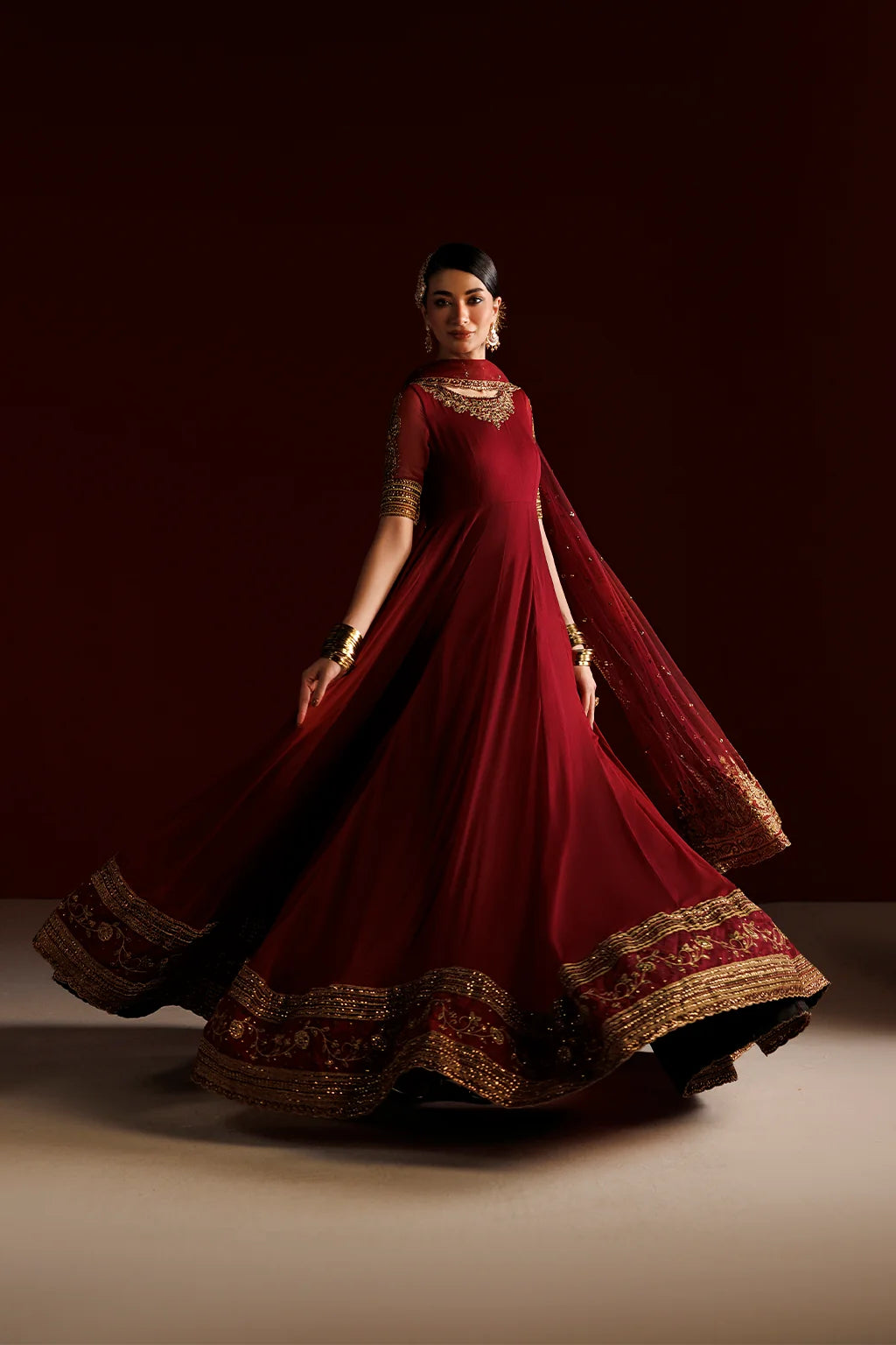 ROSE BLOOM-Embellished Shifoon 3pc maxi with trouser & Net 3 yards Dupta