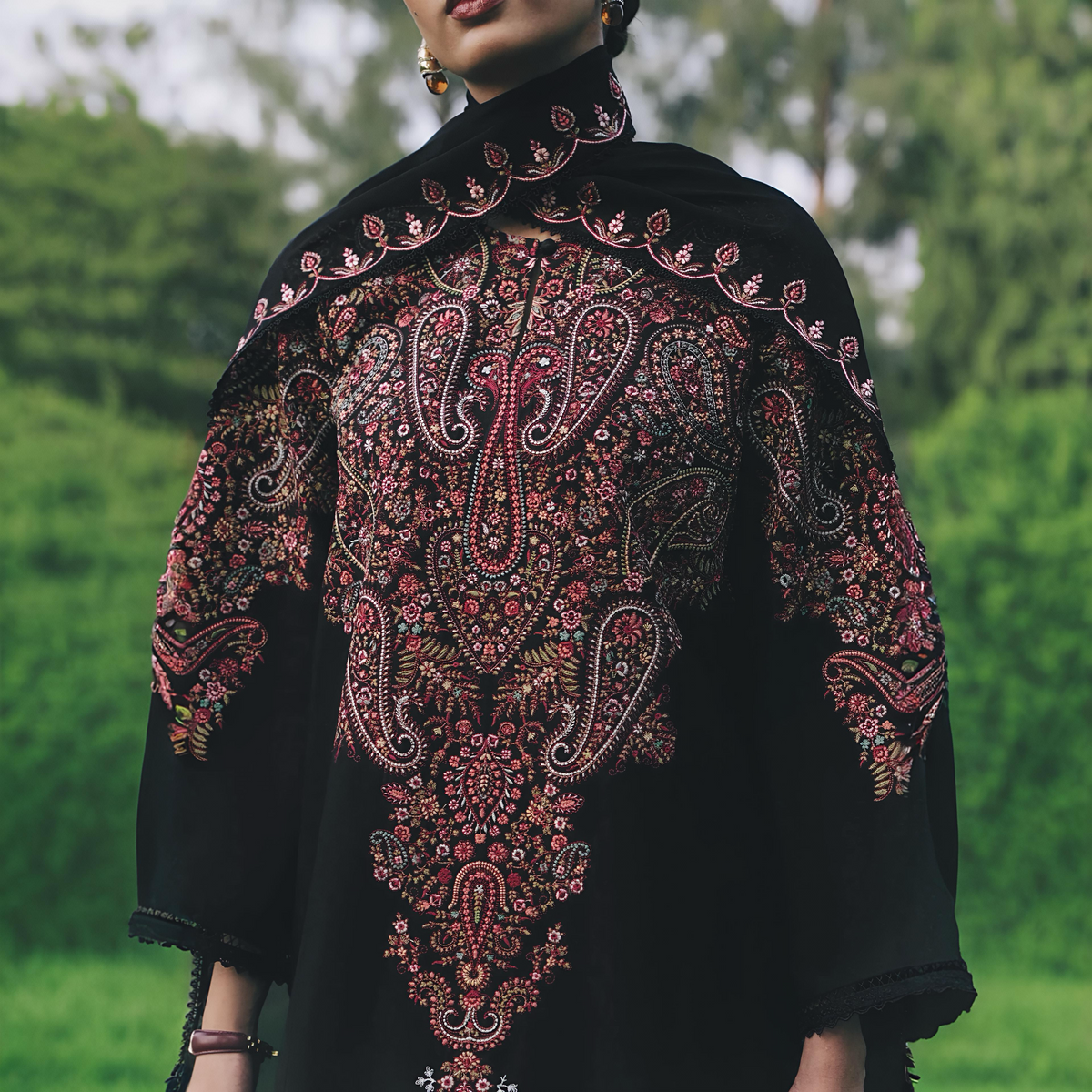 MAHNOOR WINTERS 3PICE DHNAK MARINA OUTFIT WITH SHIFOON DUOTA