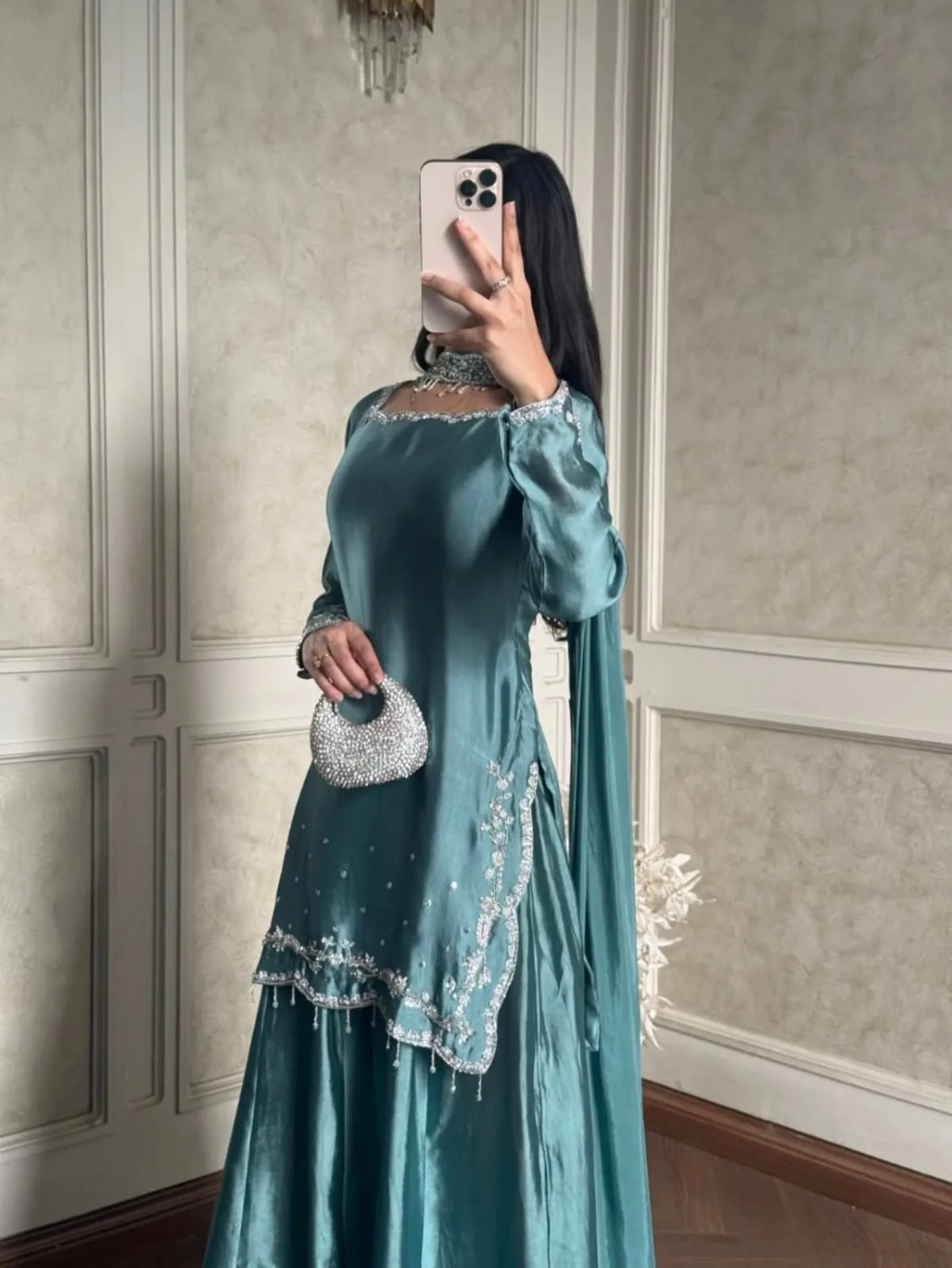 LUCITE PURE TUSSLE SILK 3PICE SHRARA DRESS & MEDIUM SILK NECKLES DUPTA