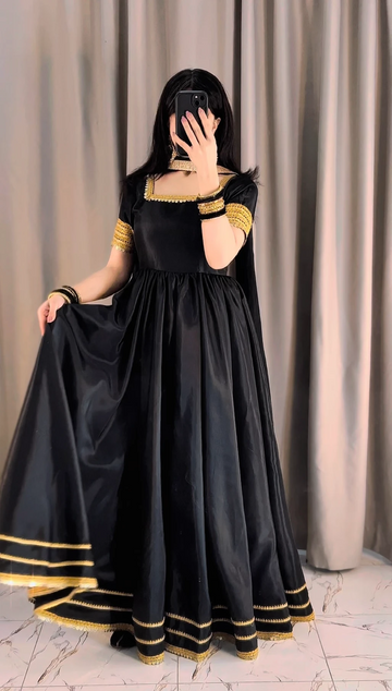 ANSA Black Frock – Dupatta & | Pakistani Wedding Wear