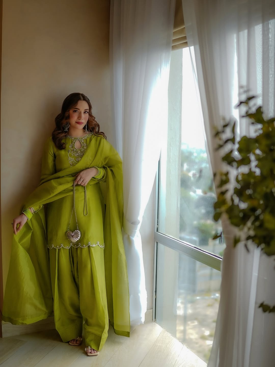 APPLE BLOOM -PURE RAW SILK SILK ChoiceFabrics