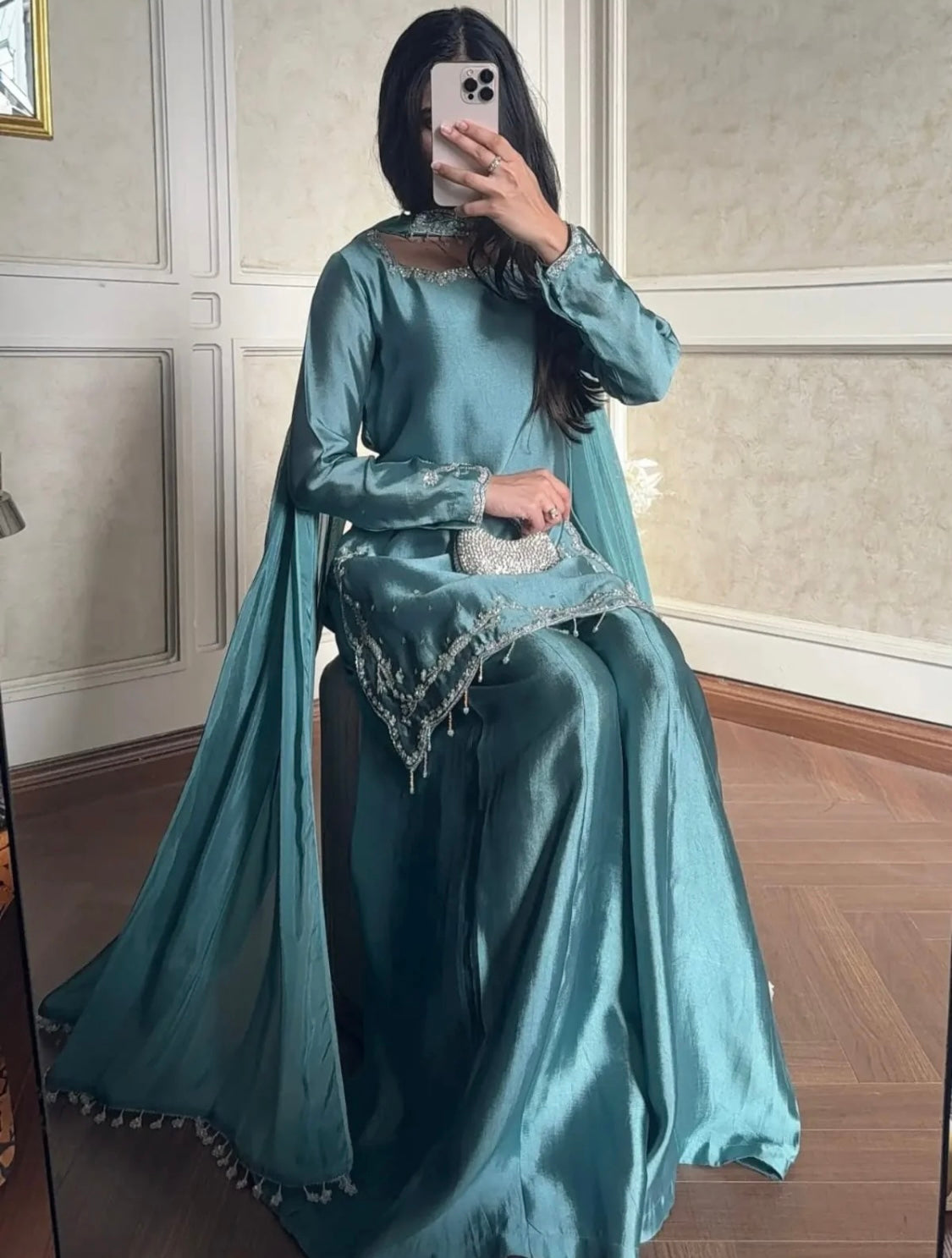 LUCITE PURE TUSSLE SILK 3PICE SHRARA DRESS & MEDIUM SILK NECKLES DUPTA