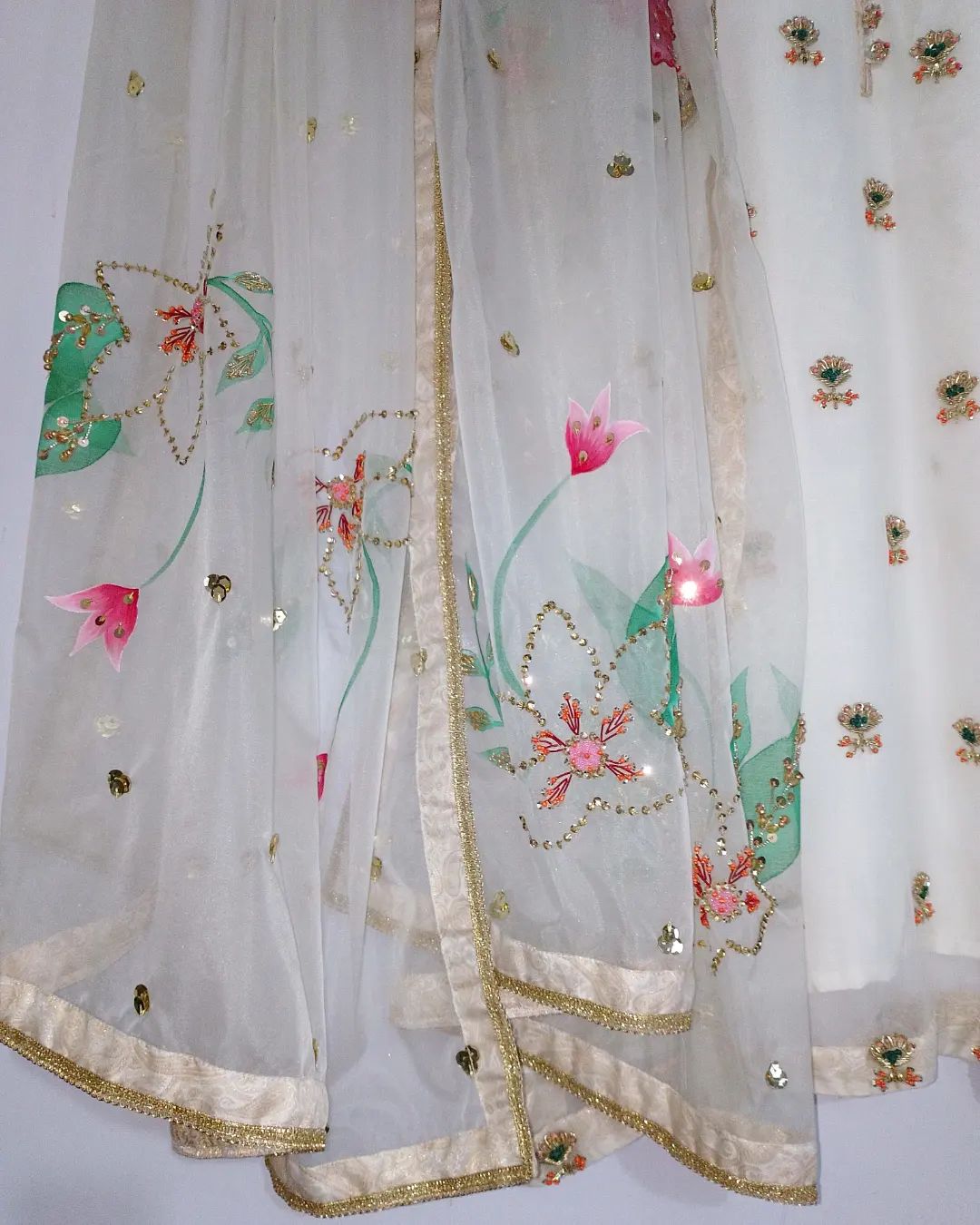 ESRA WHITE-SHFOON ChoiceFabrics