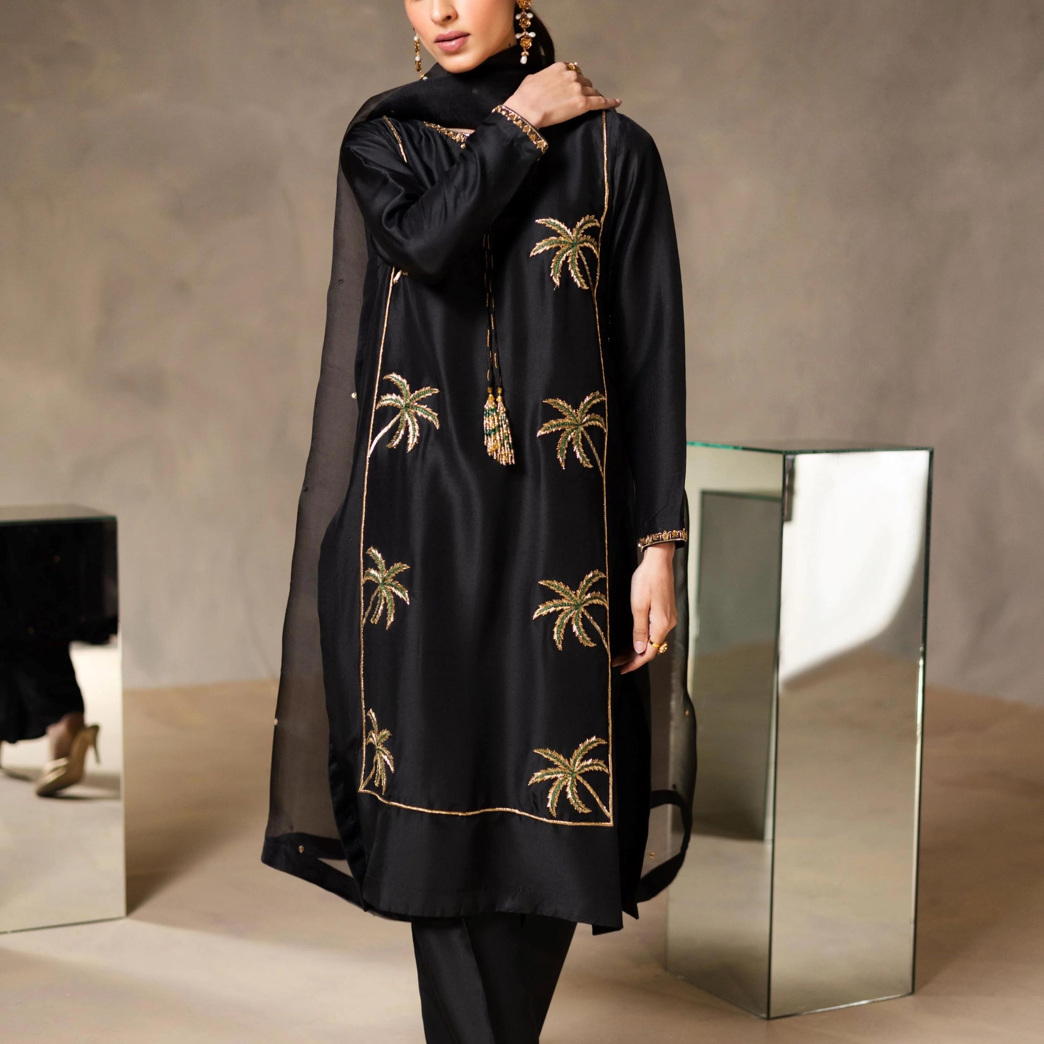 BLACK BERRY- PURE RAW SILK Choice Fabrics